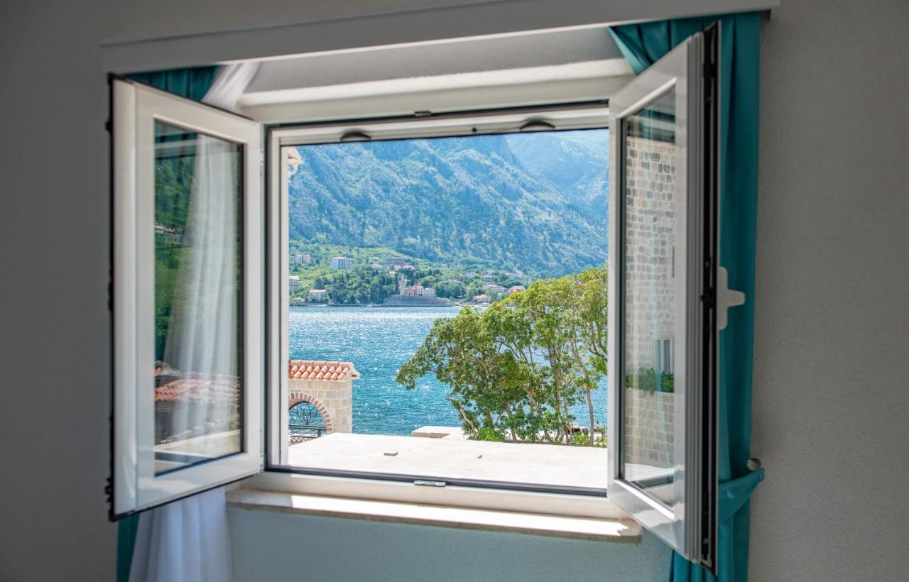 Seafront Apartment Kotor Exterior photo